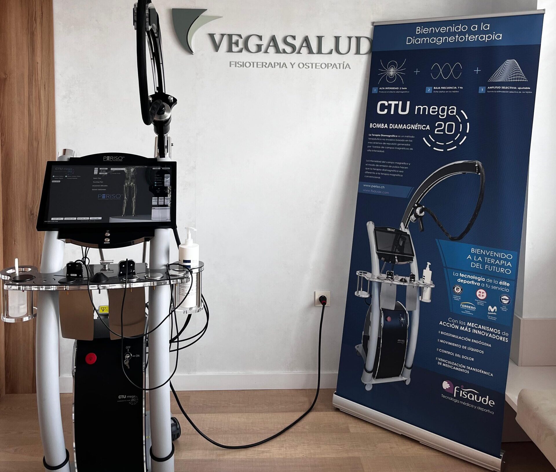 Equipo CTU Mega 20 en Clínica VegaSalud utilizado para terapia diamagnética, tratamiento avanzado para dolor, inflamación y regeneración de tejidos.